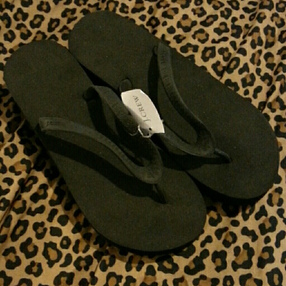**BUNDLE** 3 PAIRS OF FLIP FLOPS @lindsayklee - Picture 1 of 3
