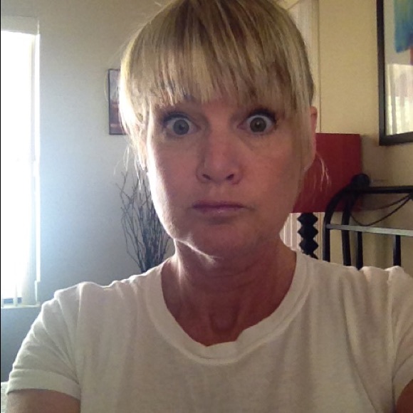 Meet your Posher, Linda - Picture 1 of 1