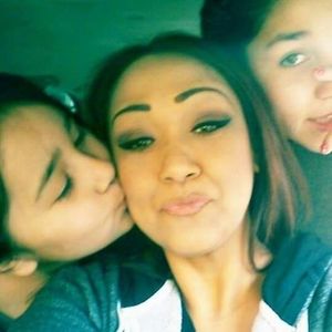 Meet your Posher, Alicia