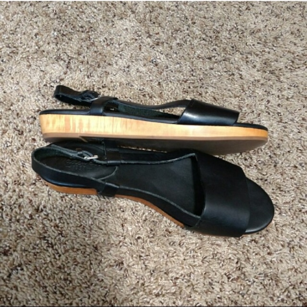 Madewell 8.5 Classic Slingbacks