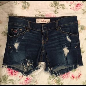 Hollister mid length shorts