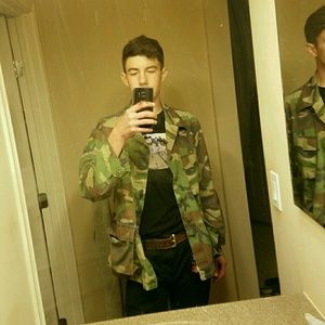 I'm Jared and this is alittle something about me..