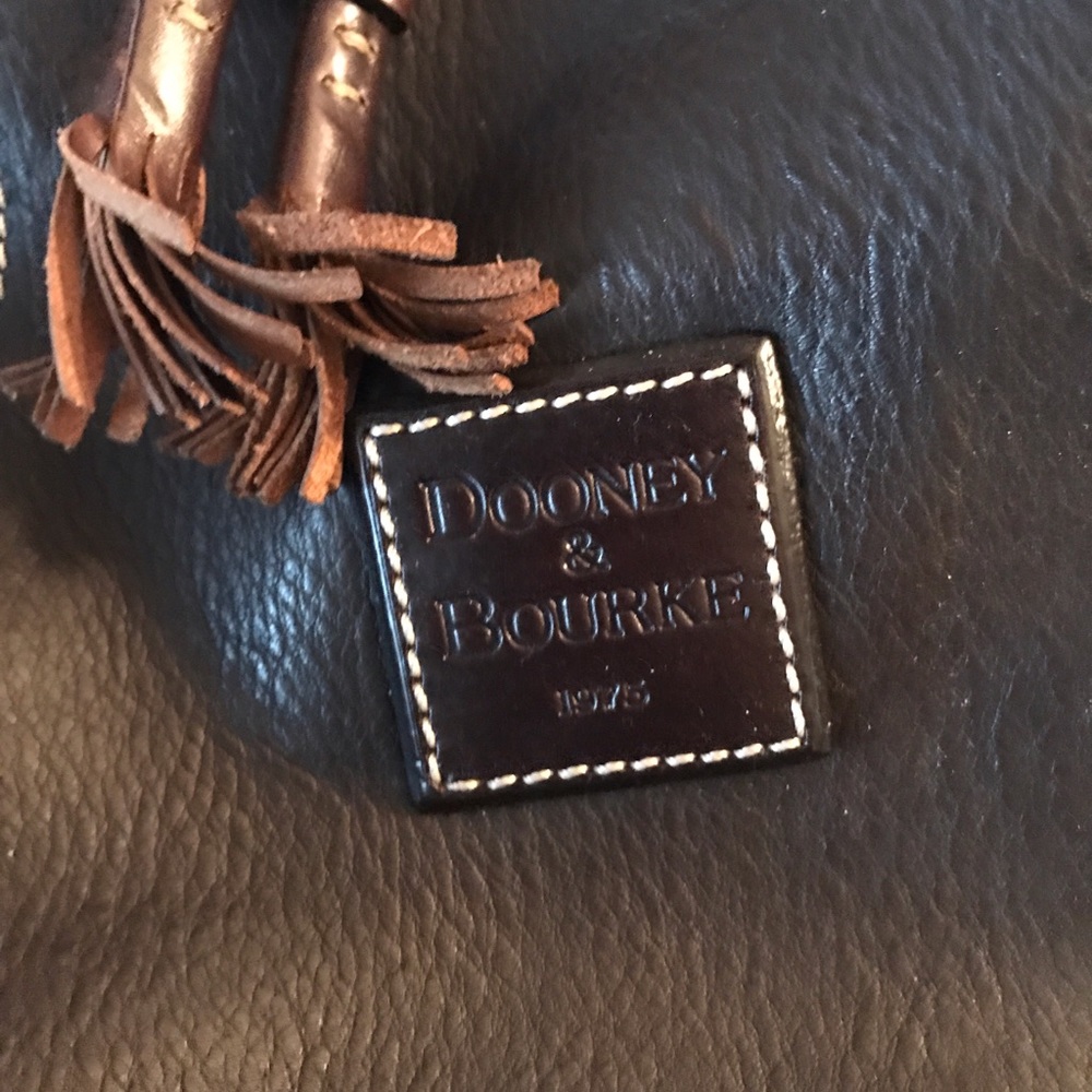 Dooney and Bourke leather purse.