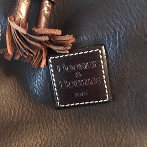 Dooney and Bourke leather purse.