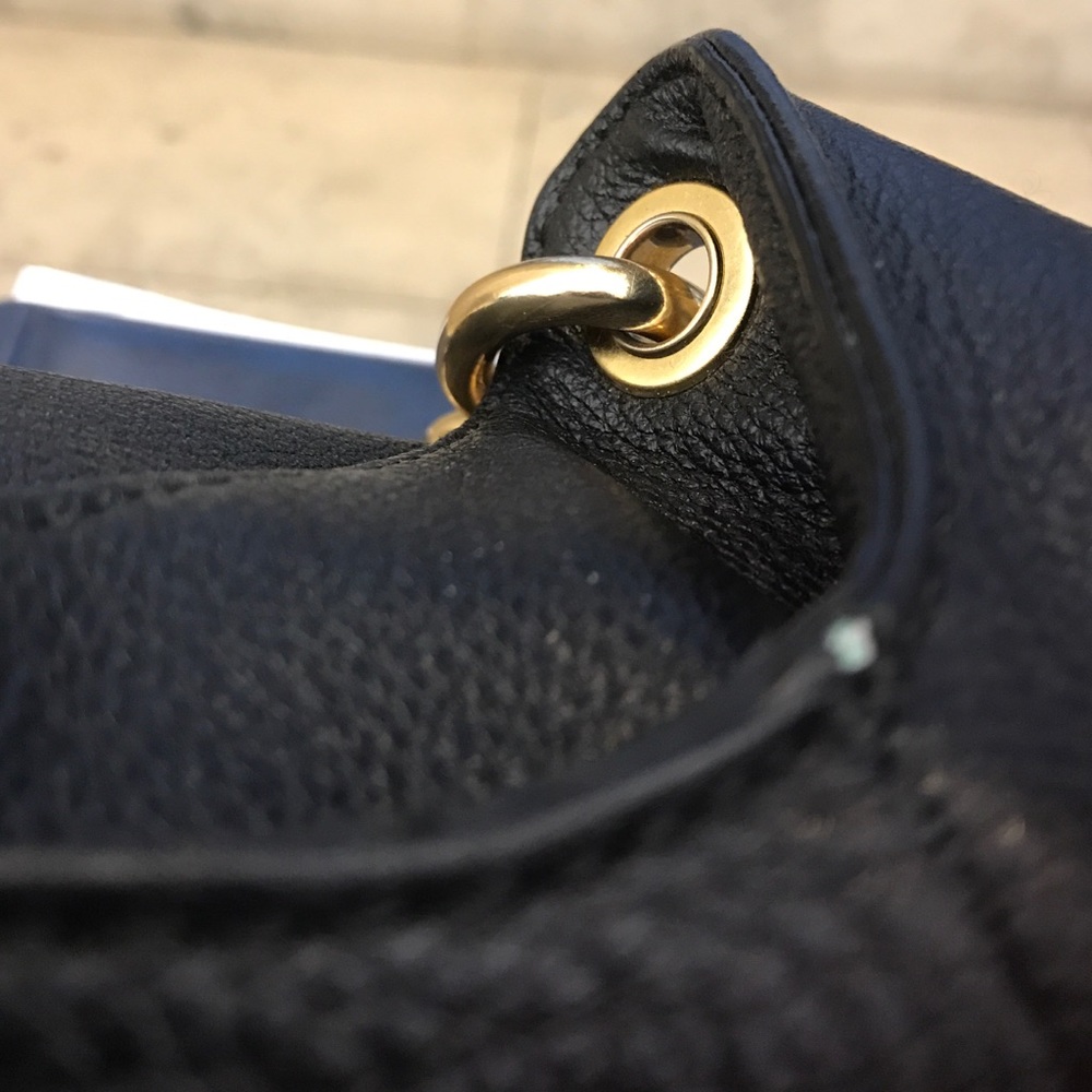 Meet your Posher, Elva