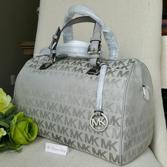Michael Kors Handbags - Michael Kors MK Grayson grey satchel purse bag LG