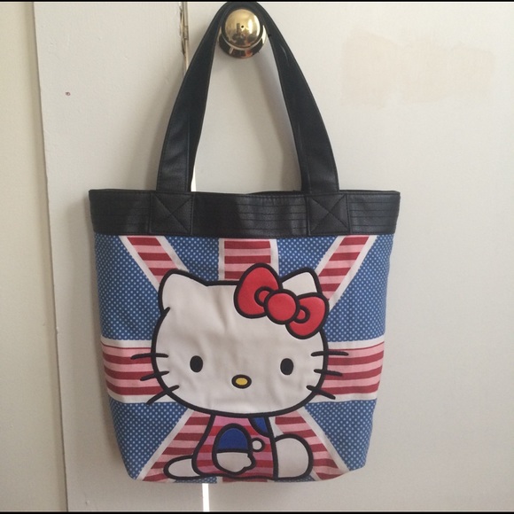 Hello Kitty Handbags - Hello kitty tote:)