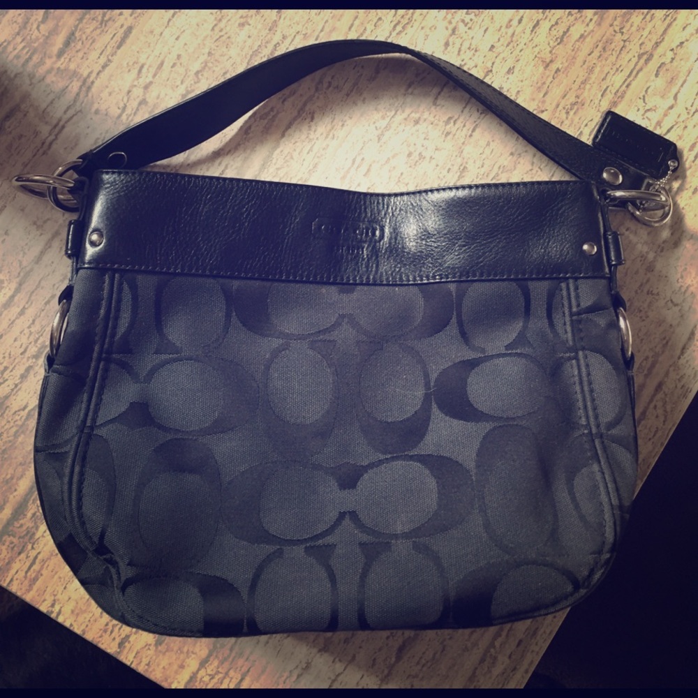 Coach purse with matching wallet