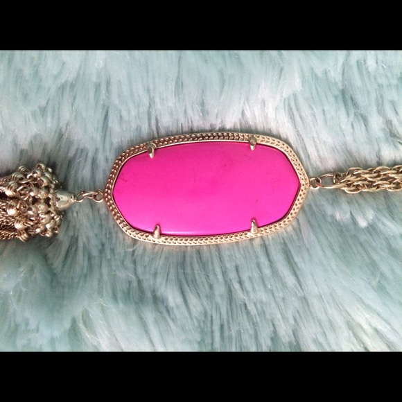 Kendra Scott magenta Rayne necklace - Picture 2 of 4