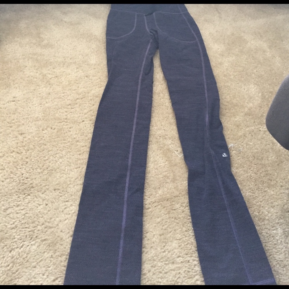 Never worn lulu stretch sweatpants size 2