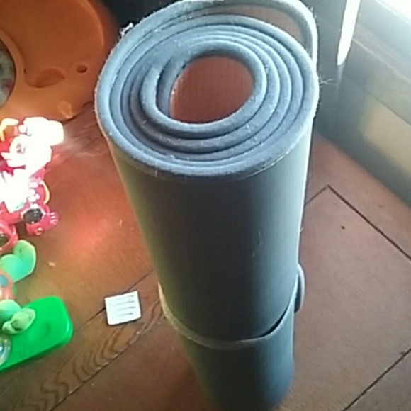 Reebok Yoga/Pilates Mat.! - Picture 3 of 4