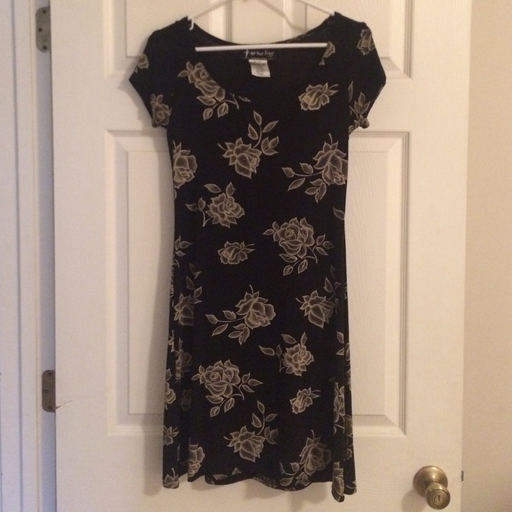 🔴SOLD🔴Dress