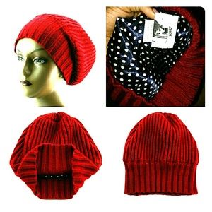 Satin Lined Slouch Beanie Red/Blue