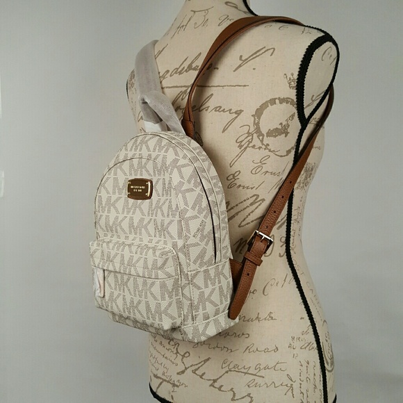 Michael Kors Handbags - Michael Kors Jet Set Signature backpack vanilla MK