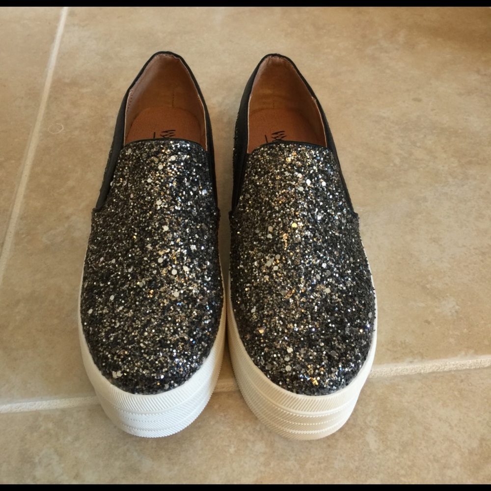 Women's Mad Love Lane Sneakers