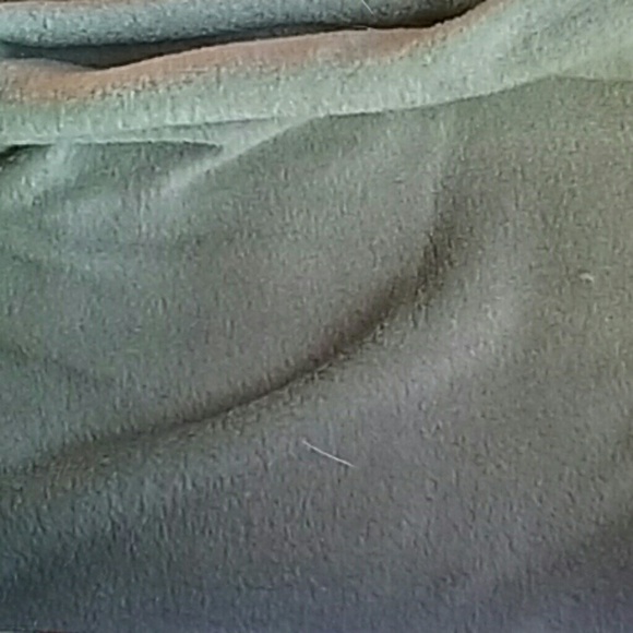 ❌SOLD ON Ⓜ️❌ No Sew Throw Kit.! - Picture 4 of 4