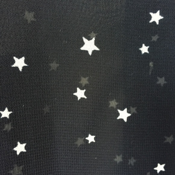 Old Navy Star Blouse - Picture 3 of 4