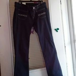 Brand new never worn Levi jeans