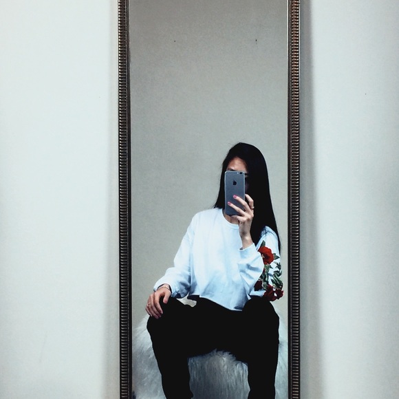 (Restocking should arrive the week of 3/6) - Picture 6 of 8