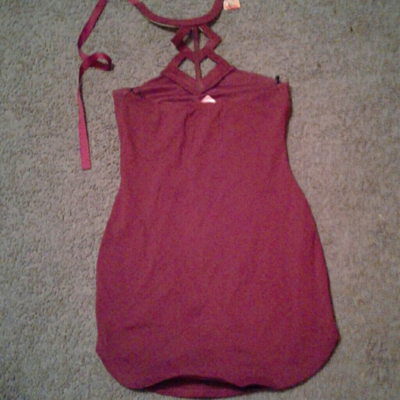 Short dress maroon a'gaci - Picture 2 of 2