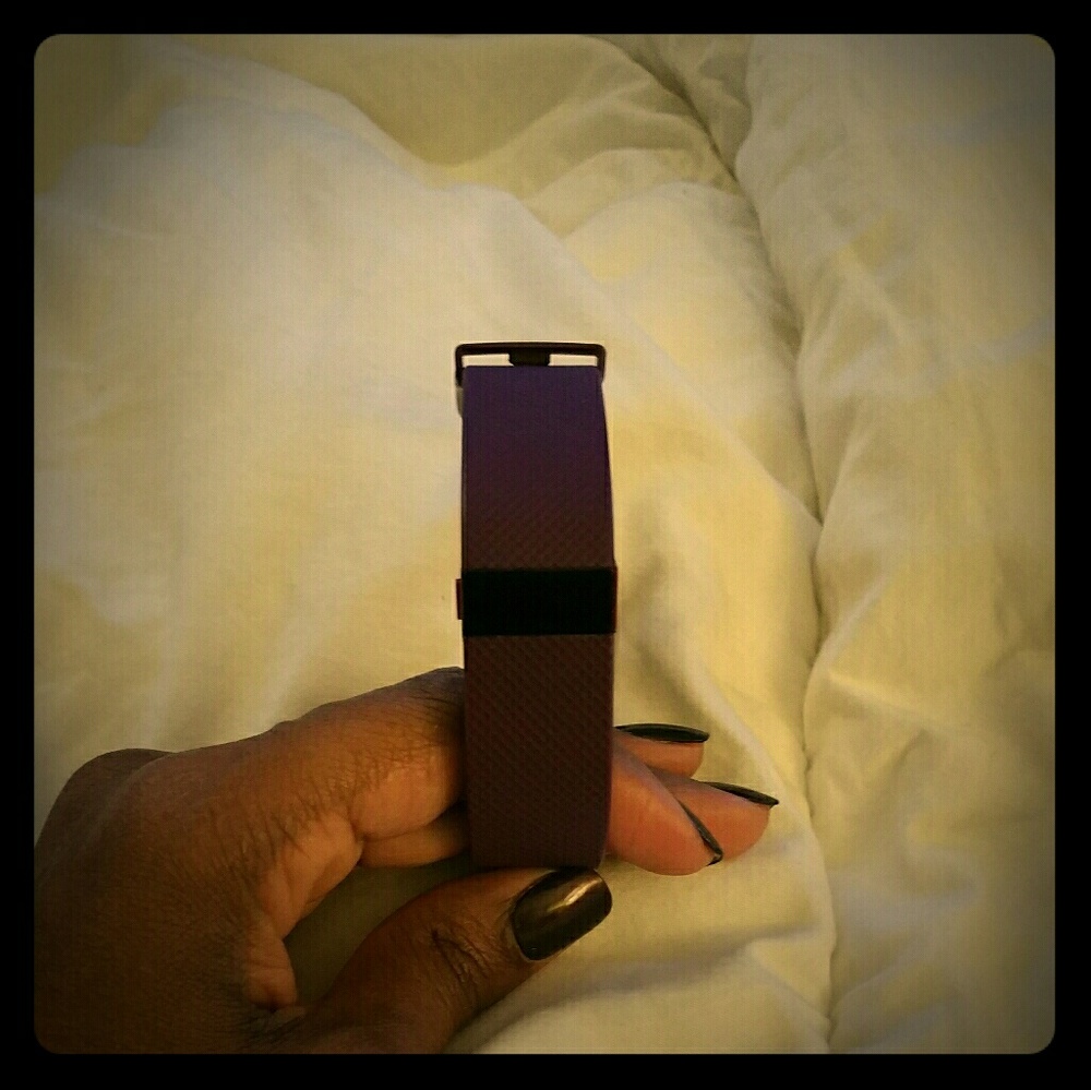 Almost new Fit Bit Charge HR!!