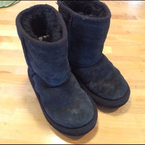 Girls Black sheepskin boots