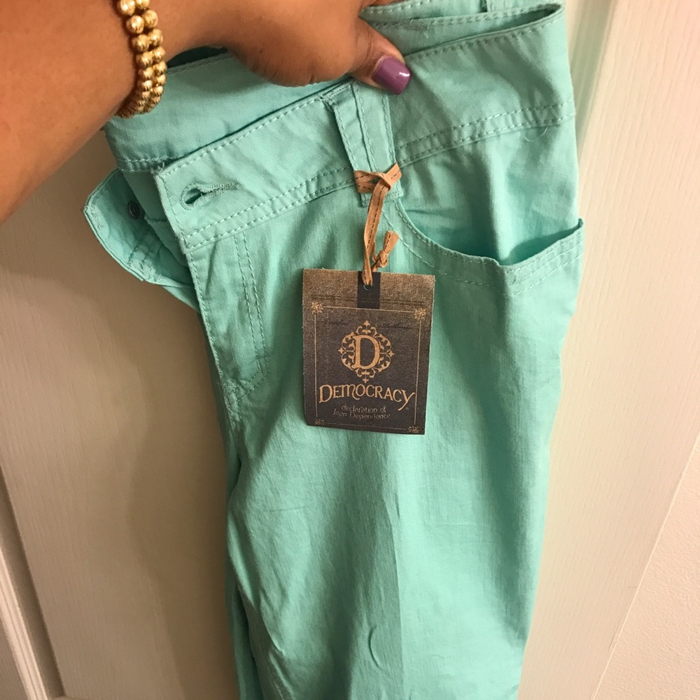 Democracy size 18 crop jeans