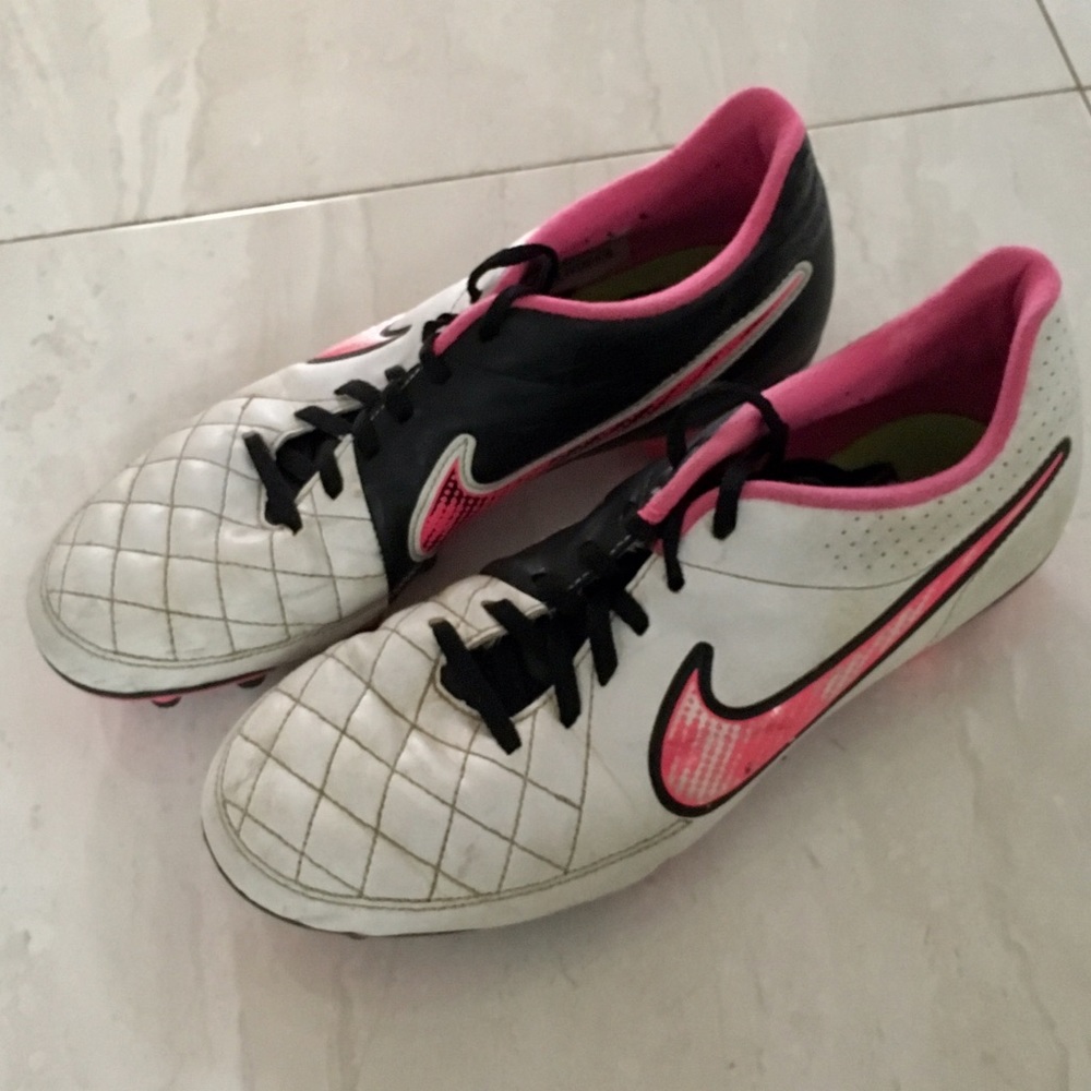 Nike Women's Soccer Cleats