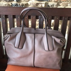 Tod's D styling handbag 💕❤️🌈