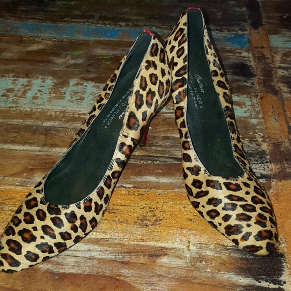 Leopard Donald J. Pliner Pumps