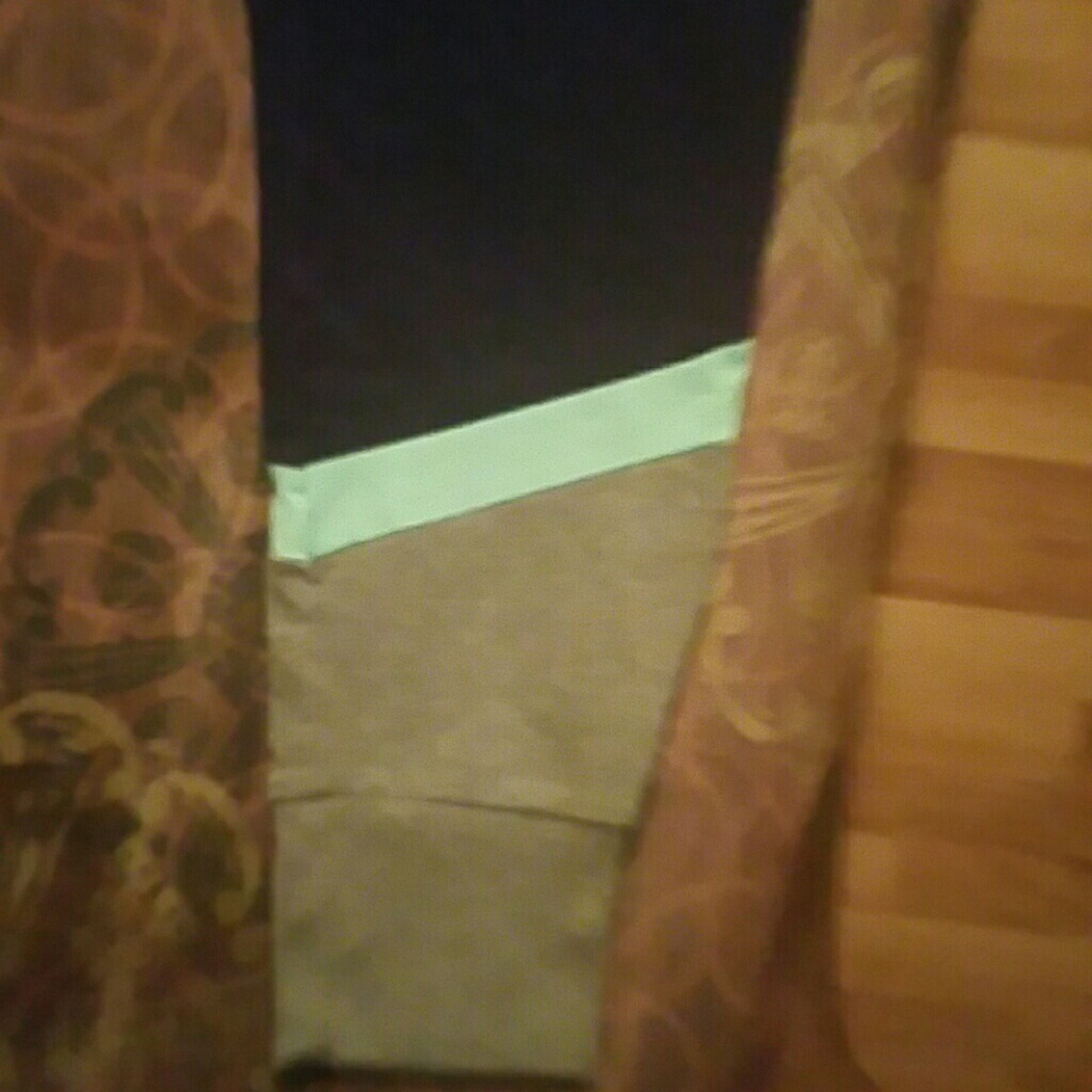 Sweatpants - Picture 2 of 3