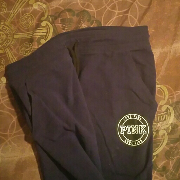 Sweatpants - Picture 3 of 3