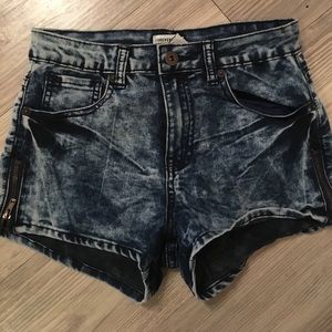 Forever 21 Acid wash jean shorts