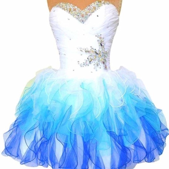 Blue and white short poofy sweetheart dress - Picture 1 of 2