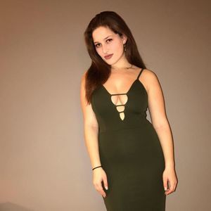 Meet your Posher, Julia