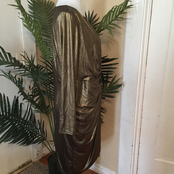 ✨SOLD✨Thalia Sodi Metallic Cocktail Dress - Picture 3 of 4