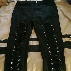 Laceup pants
