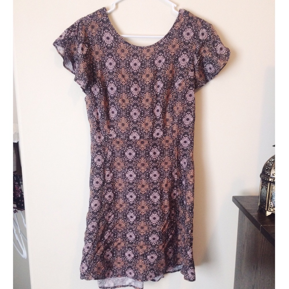 NWT floral print open back dress