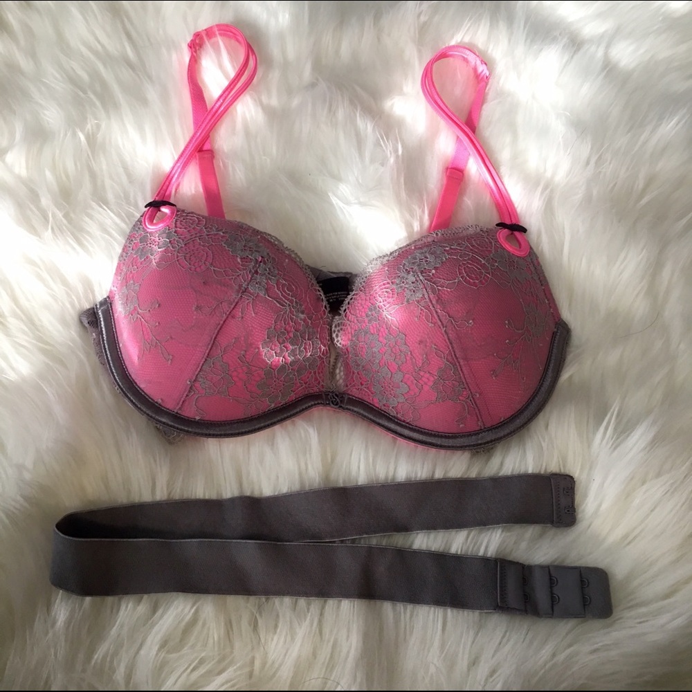 Victoria's Secret Sexy little things bra