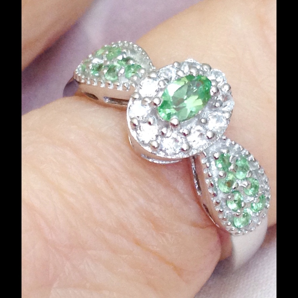 Mint Garnet, RARE - Picture 2 of 5
