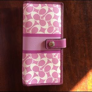 Coach pink leather wallet