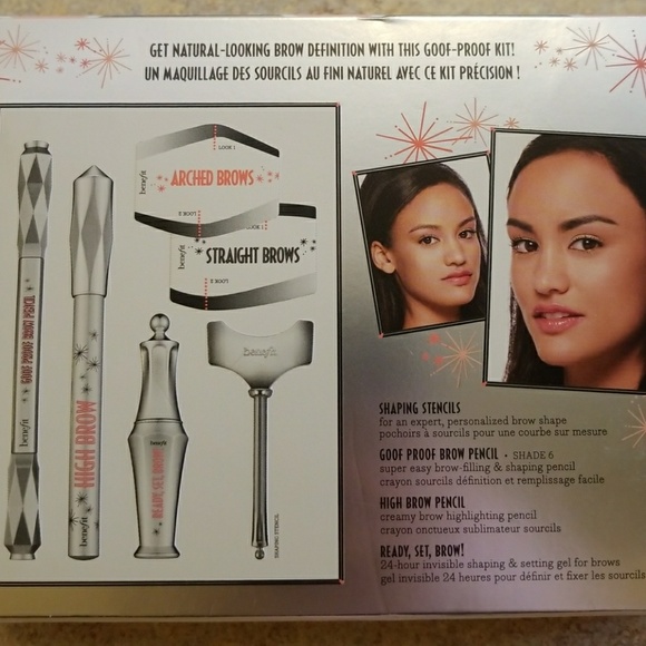 Benefits Soft & Natural Brows Kit (#6) NIB - Picture 5 of 8