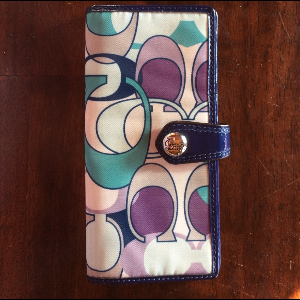 Coach multicolor wallet