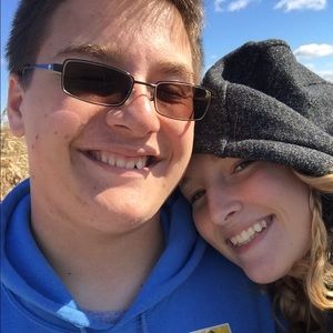 Meet your Posher, Grace