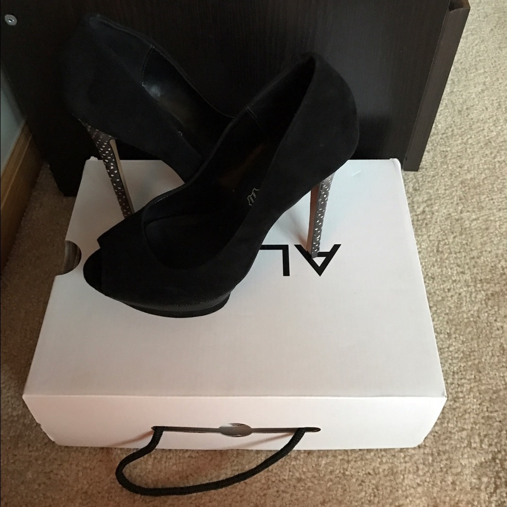 👠👠Aldo peep toe Pumps