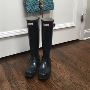 Hunter rain boots size 8