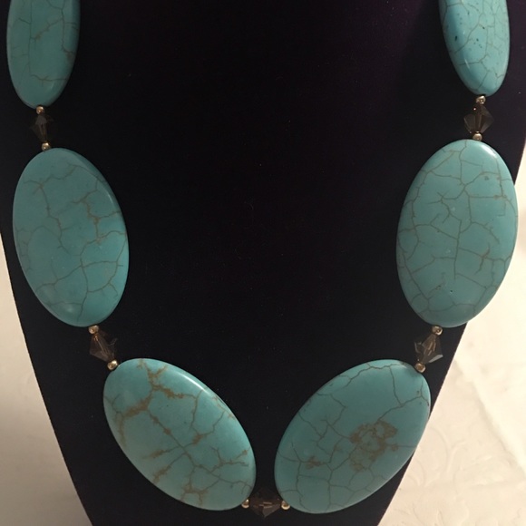 Turquoise and Swarovski Necklace - Picture 2 of 4