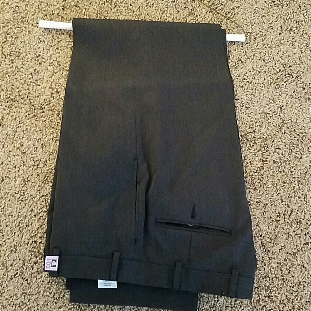 Brooks Brothers men slacks. W35/L30