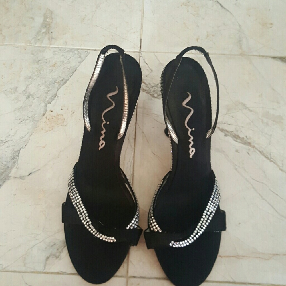 Nina Rhinestone Pump