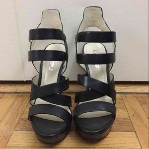 BCBGeneration strapped black heels 7.5